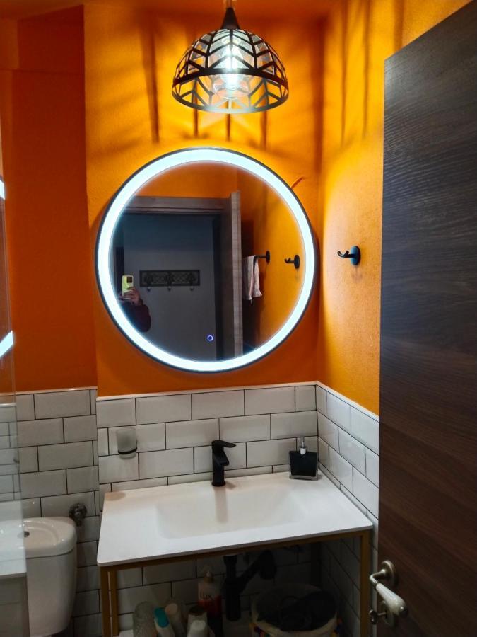 Top Floor Apartment Komotiní Eksteriør bilde